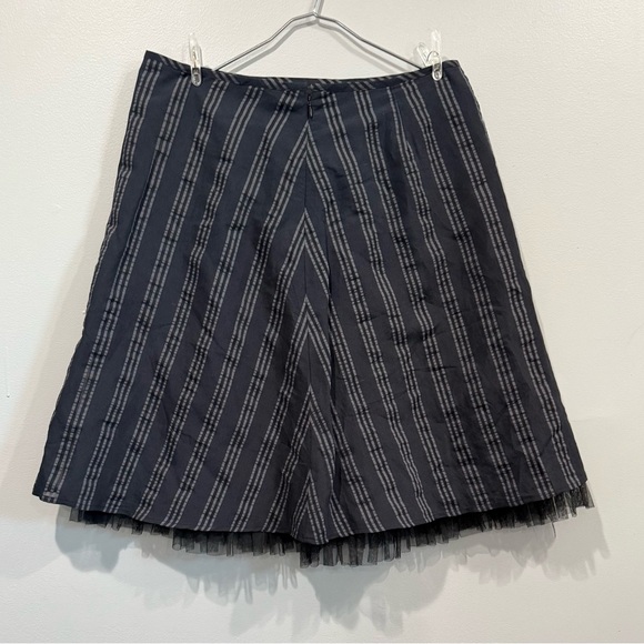 Isaac Mizrahi Striped A-Line black Skirt with Tulle Trim Size 10 - Picture 1 of 10